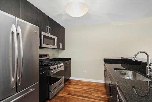 Foto del edificio - 757 N Orleans St