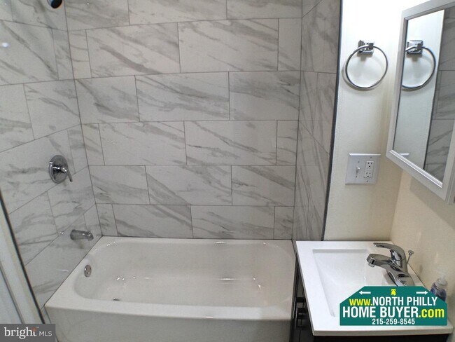 Foto del edificio - 2553 Palethorp St