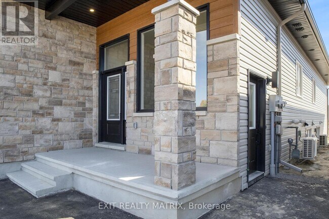 Photo du bâtiment - 560 Regina St