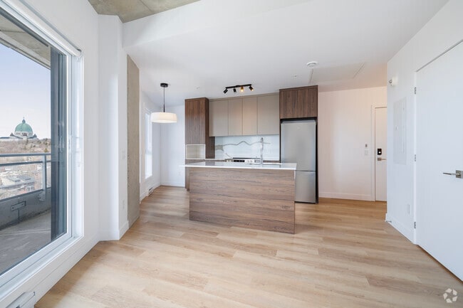 1 chambre, 1 salle de bain - 589 pi² - Cuisine - Le Loyal – condos locatifs