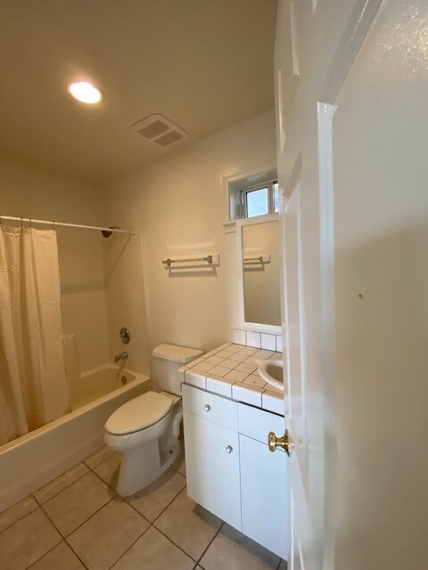 Full Bath - 12237 Zelzah Ave