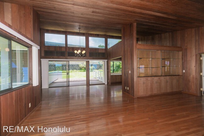 Building Photo - 4 br, 4 bath House - 2905 Pacific Heights Rd