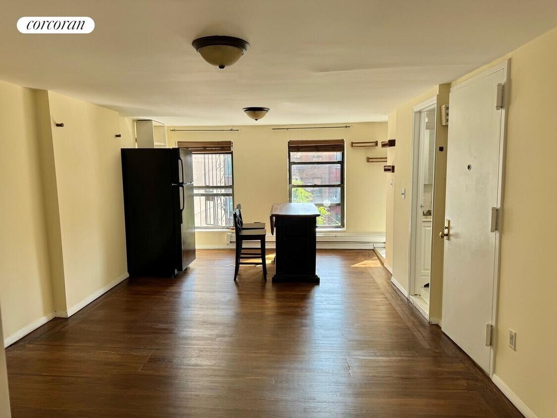 Foto principal - 108 Summit St