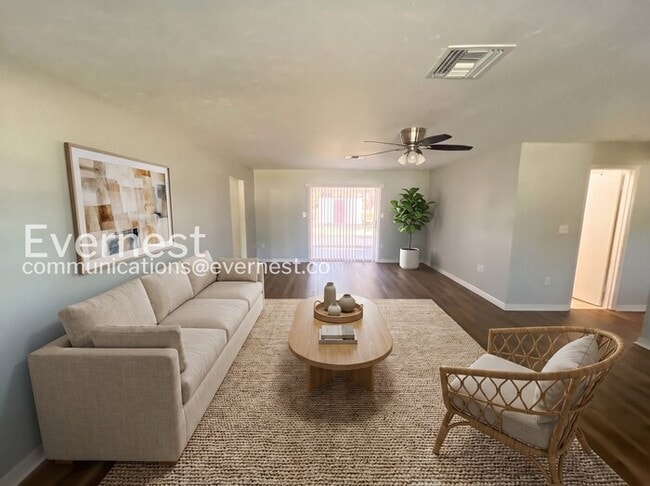 Foto del edificio - 2638 Teal Ave