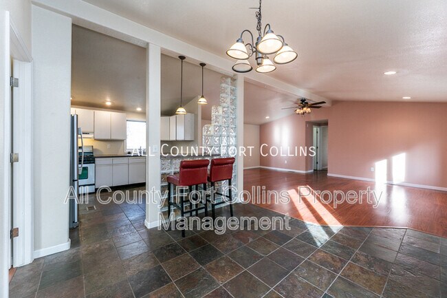 Foto del edificio - 313 Arlene Dr