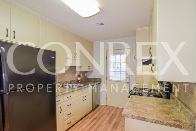 Building Photo - Charming 3 Bedroom Home in Montgomery!