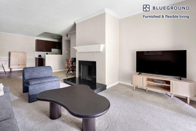 Foto del edificio - 350 Budd Ave