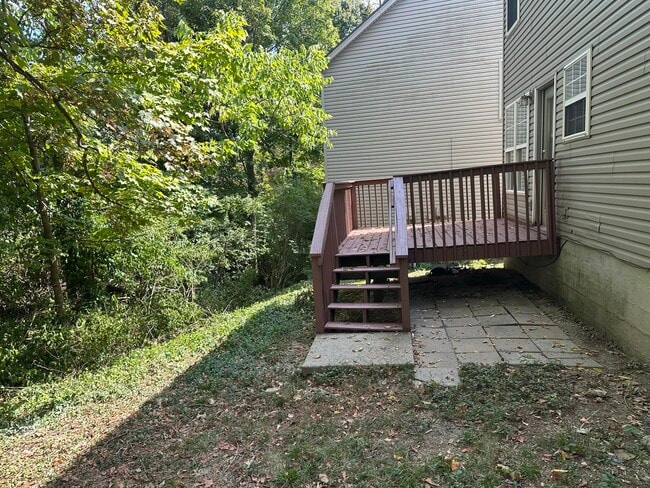 Building Photo - 581 Rhodora Ridge