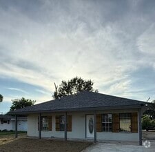 Building Photo - 3550 E Roosevelt St