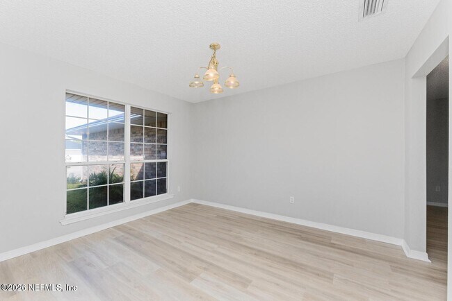 Foto del edificio - 5434 Bristol Bay Ln N