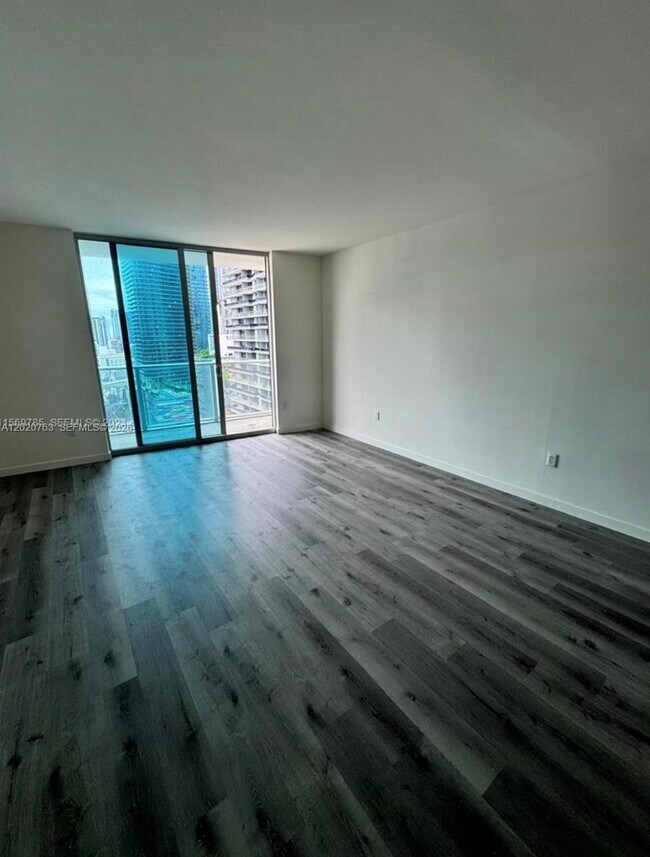 Foto del edificio - 1100 S Miami Ave