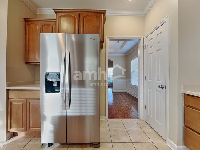 Foto del edificio - 1641 Silver Oak Ln