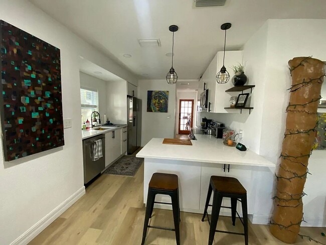 Foto del edificio - Beautiful Single family Home In Gulfport FL