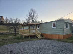 Building Photo - 304 Townsend Dr