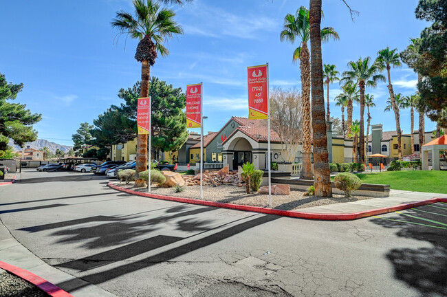 Building Photo - Desert Vistas Apartments