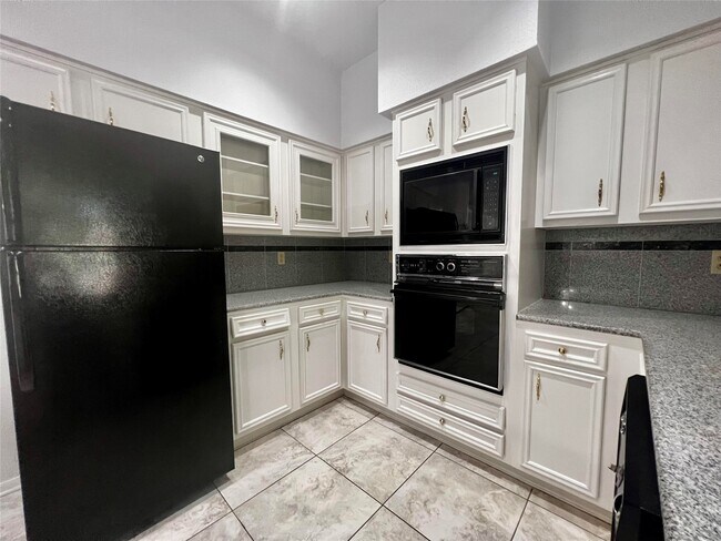 Foto del edificio - 2226 Mill Creek Dr