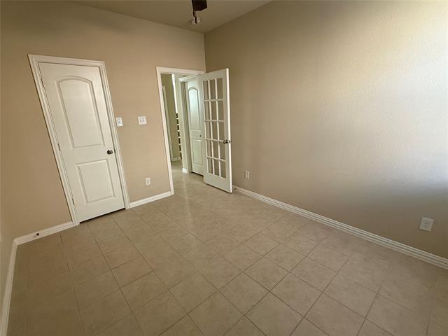 Building Photo - 309 Sir Brine Dr