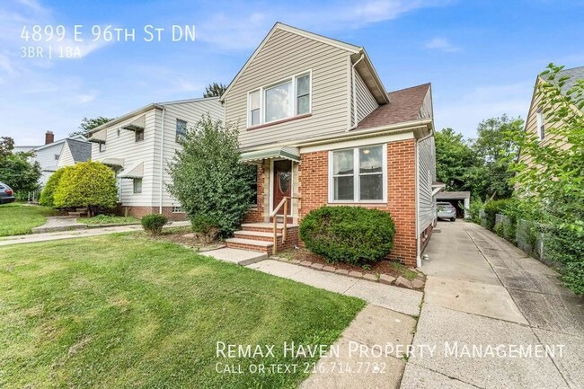 Foto del edificio - 4899 E 96th St DN Garfield Heights  - Spac...