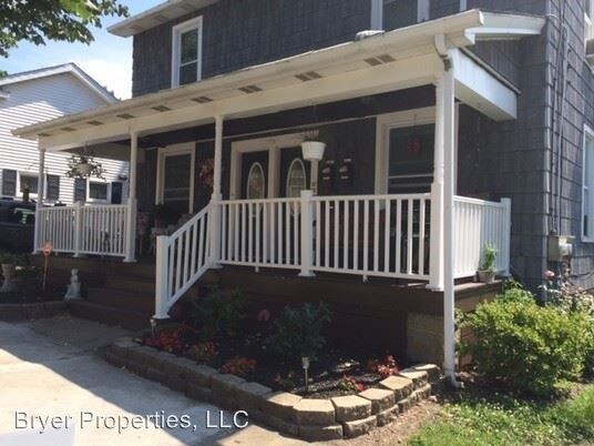 Foto del edificio - 372-374 Arch St