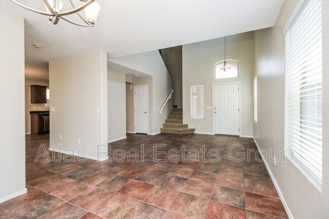 Building Photo - 3784 W Goldmine Mountain Dr