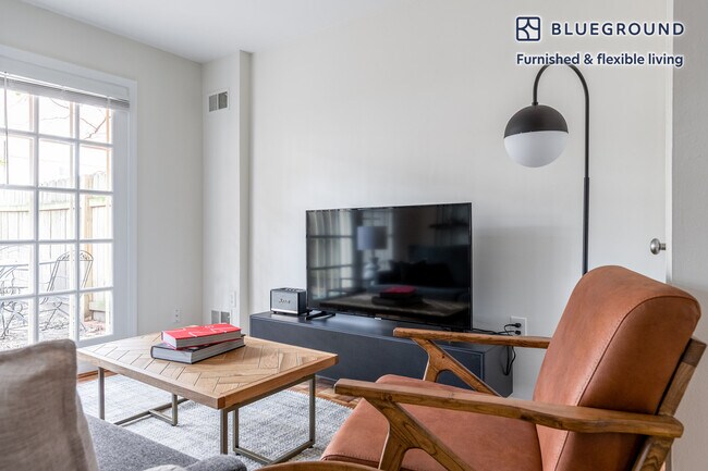 Foto del edificio - 1737 Corcoran St NW