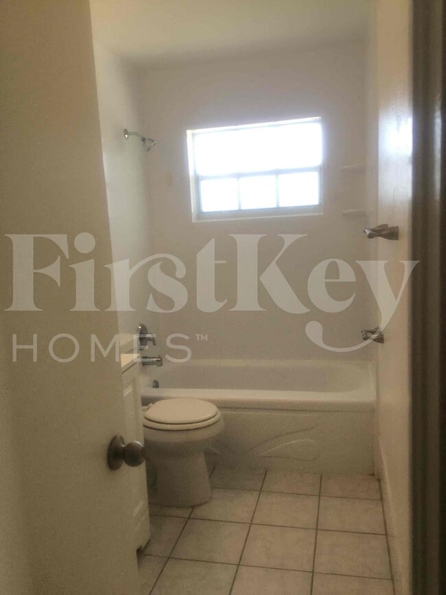 Foto del edificio - 1443 7th St