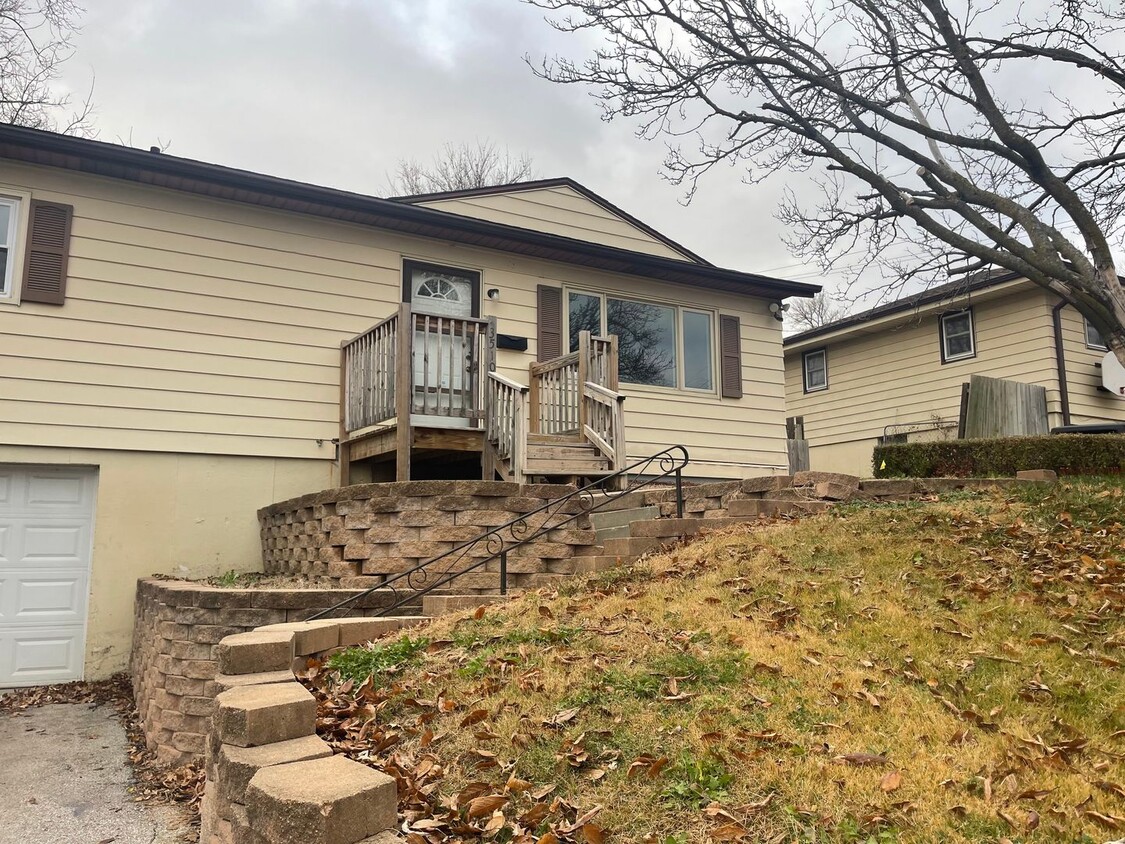 Photo - 3510 S 87th Ave, Omaha, NE 68124