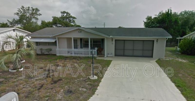 Primary Photo - 15 Oak Hollow Dr