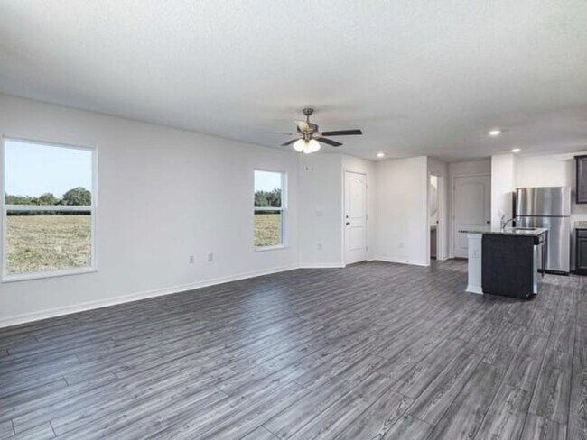 Foto del edificio - 3/2.5 Townhome built in 2022 - 2 car garag...