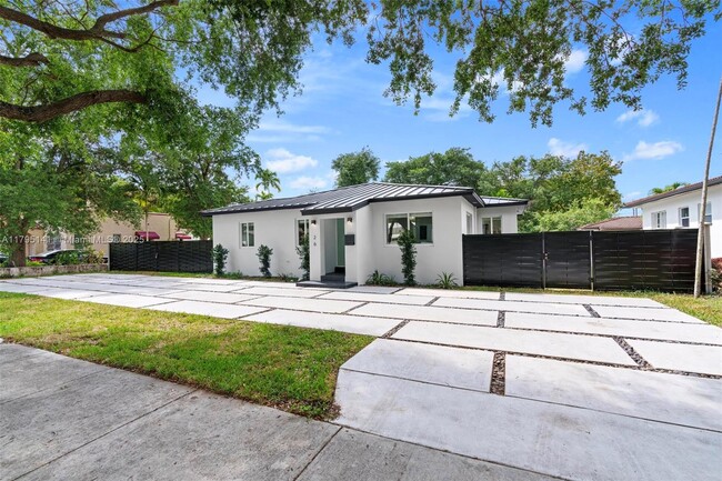 Foto del edificio - 26 NE 88th St