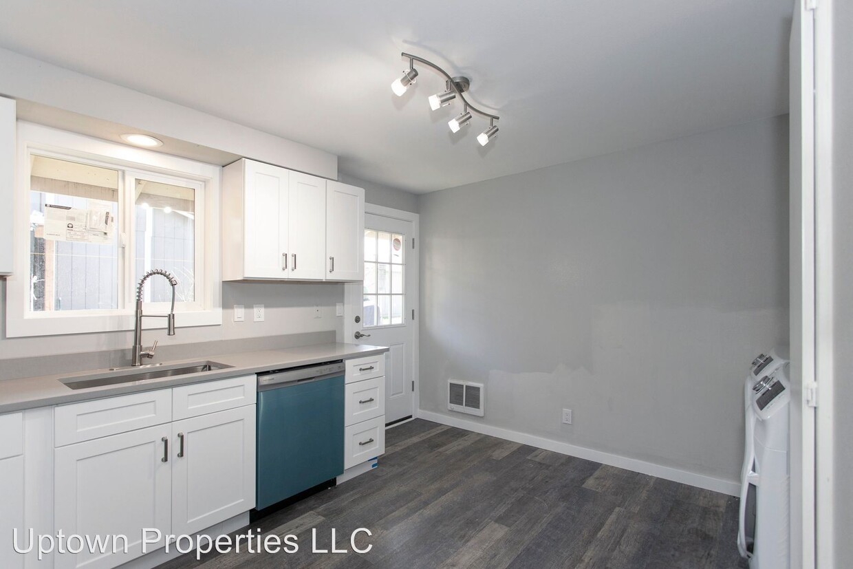 Foto principal - 1374 SE Cedar St