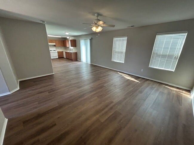Foto del edificio - *Move-in special $500 off 1st month's rent...