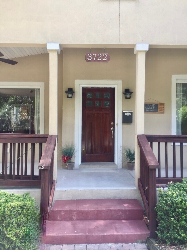 Foto del edificio - 3722 Saint Johns Ave