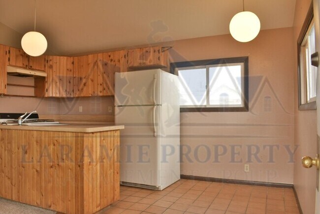Foto del edificio - 459 1/2 Cedar St