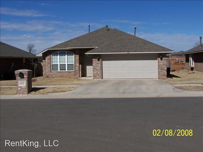 Primary Photo - 4 br, 2 bath House - 905 Eagle Cliff Dr