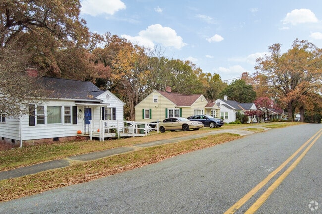 Most of the neighborhood streets in Gastonia also have wide streets and sidewalks.