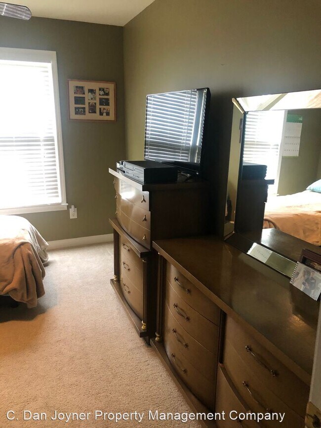 Foto del edificio - 3 br, 2 bath House - 217 Ivy Drive