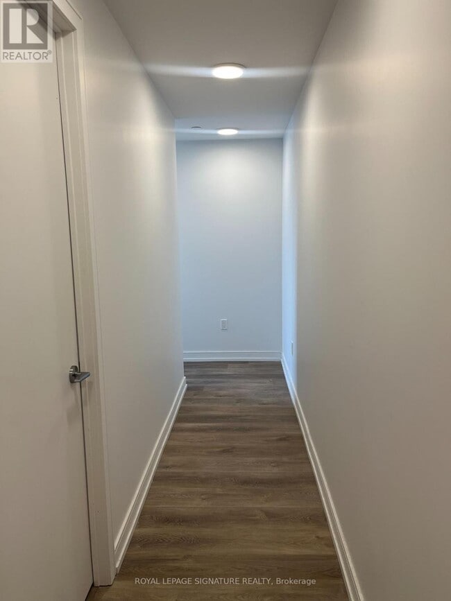 Building Photo - 1 Jarvis St