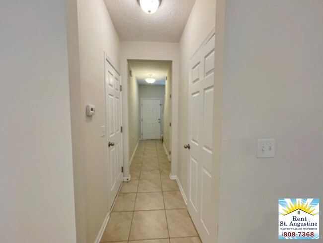 Foto del edificio - $1795, Moultrie Village Townhome. www.rent...