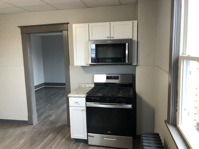 Photo - McKees Rocks / Sheraden / Windgap - 1 BR, 2nd floor Apartment - Section 8 Welcome!