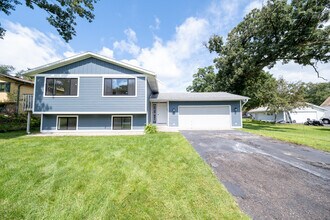 Building Photo - 3052 16th St NW