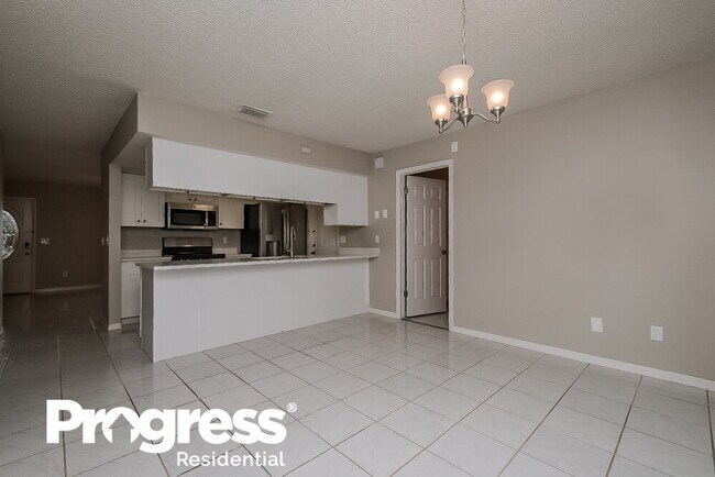 Foto del edificio - 16120 Pebblebrook Dr