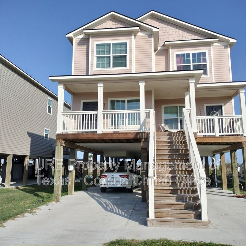 Primary Photo - 15560 Palmira Ave