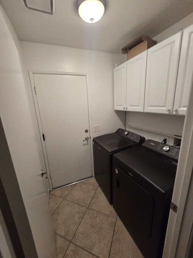 Building Photo - 3509 Avenue J