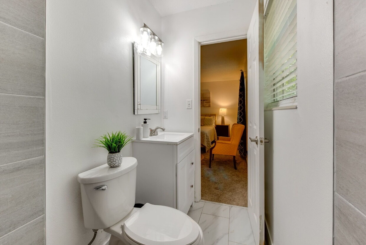 The Munson Retreat, Furnished 3 bed 2 bath near Munson Park - The Munson Retreat, Furnished 3 bed 2 bath near Munson Park