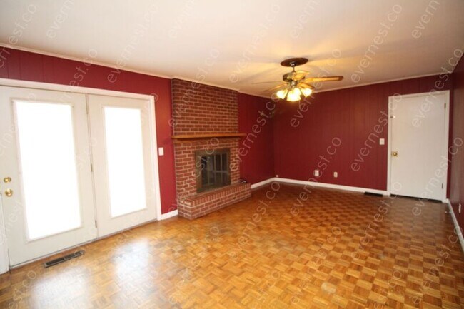 Building Photo - 1715 E 59th St