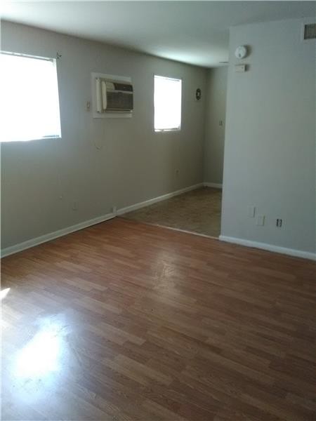 Building Photo - 5711 Erdrick St