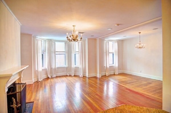 Building Photo - 238 Marlborough St