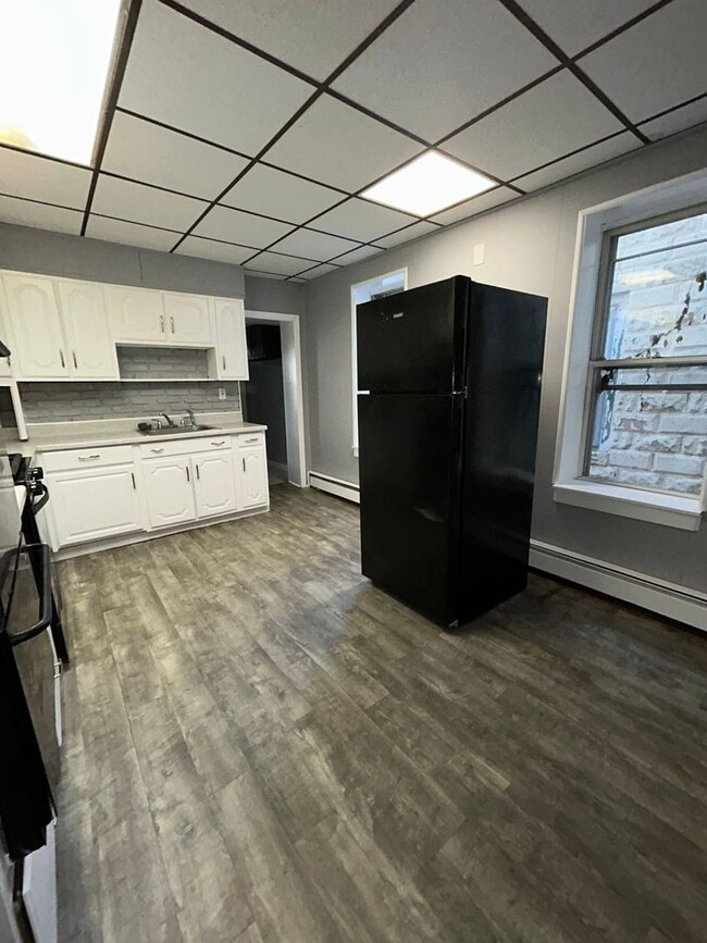 Building Photo - 126 D'Arcy Ave
