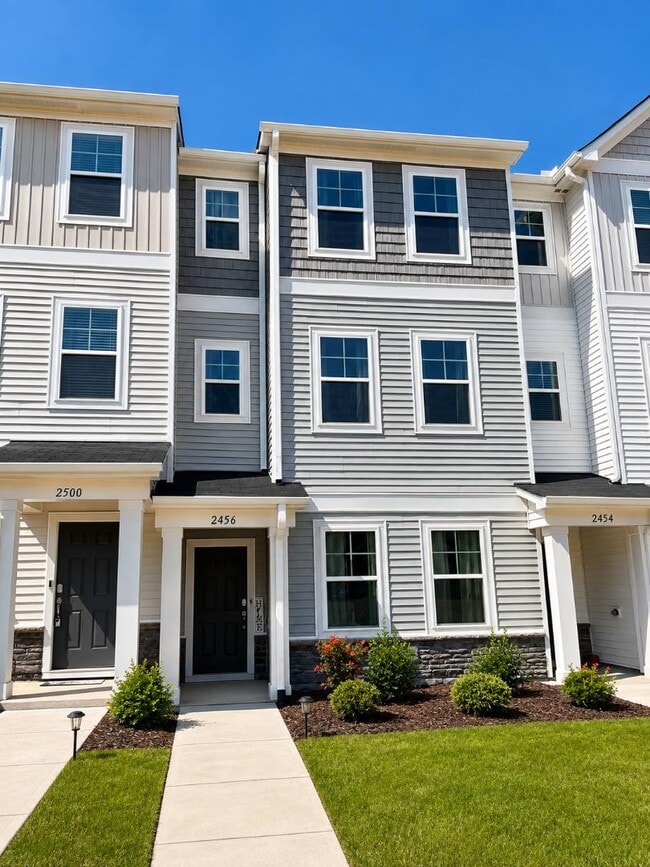 Building Photo - 2456 Chert Ln